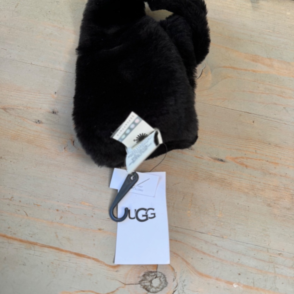 ugg sheepskin and suede black  headband NEW - Picture 2 of 8